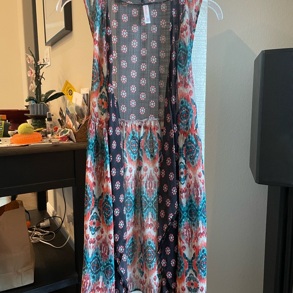 Colorful Patterned Open Front Sheer Vest - Picture 2 of 4
